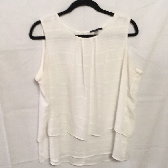 Tommy Hilfiger Tops - Tommy Hilfiger Women’s Top Size XLarge